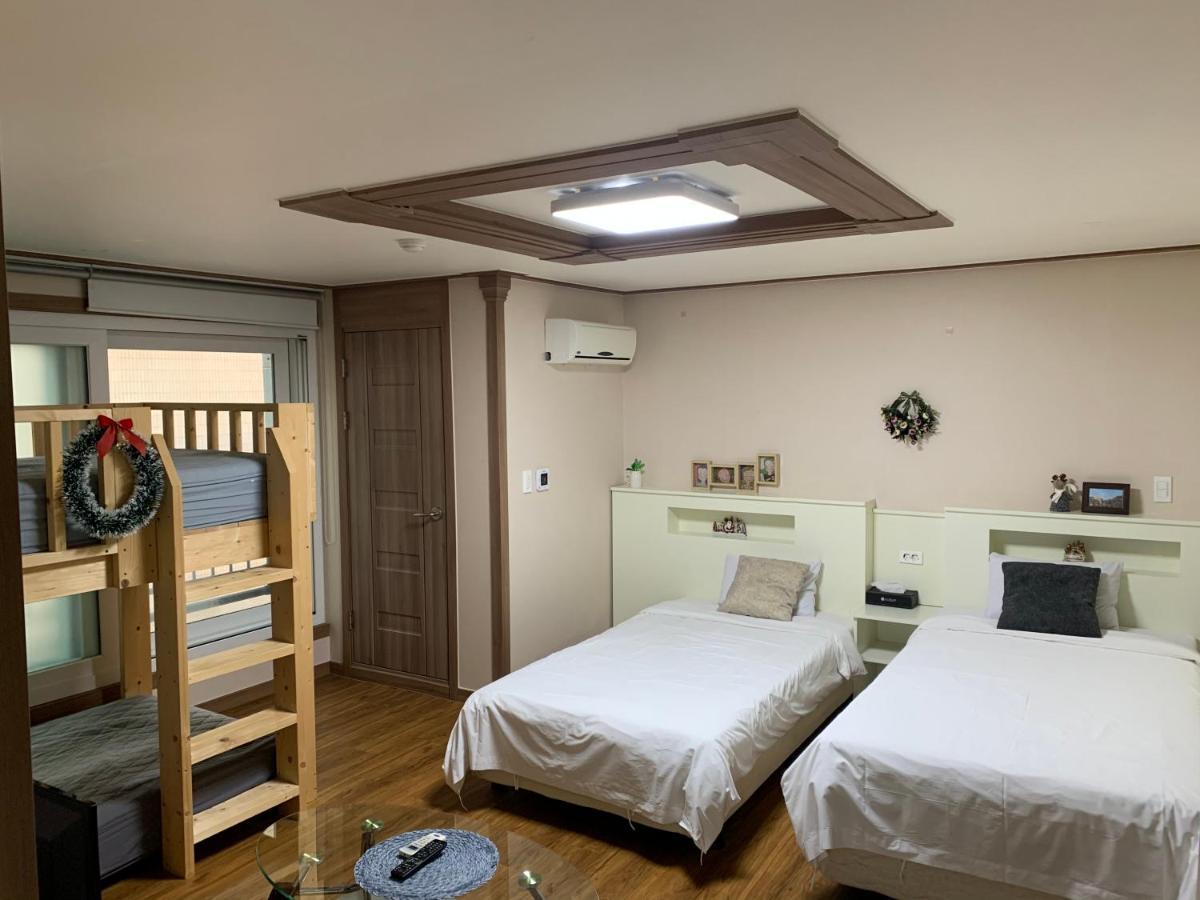 סאוגוויפו Hy Choi Hostel מראה חיצוני תמונה