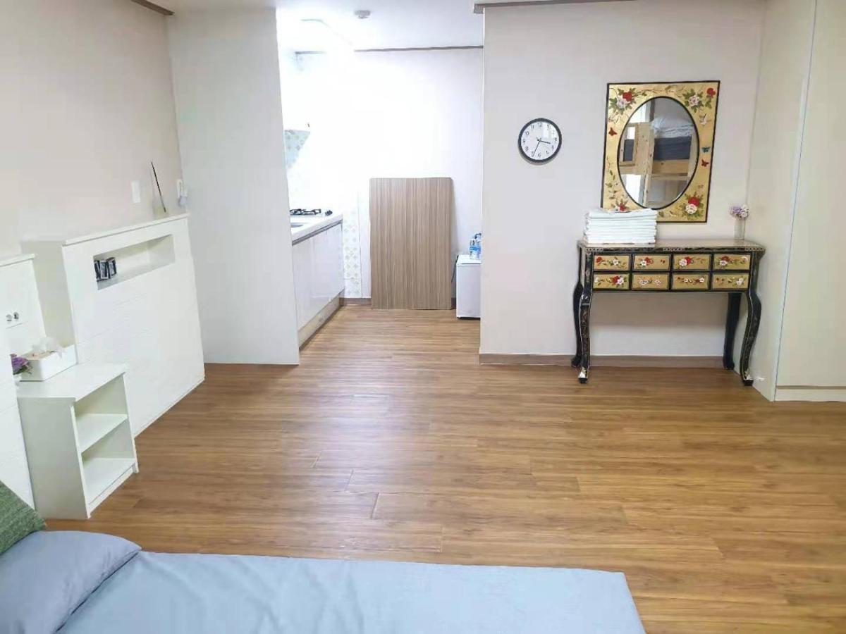סאוגוויפו Hy Choi Hostel מראה חיצוני תמונה