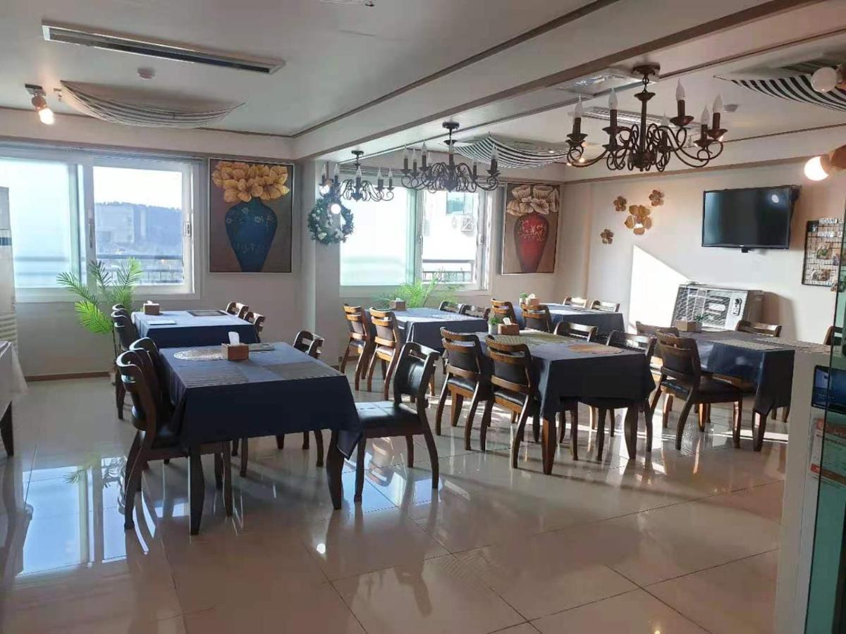 סאוגוויפו Hy Choi Hostel מראה חיצוני תמונה