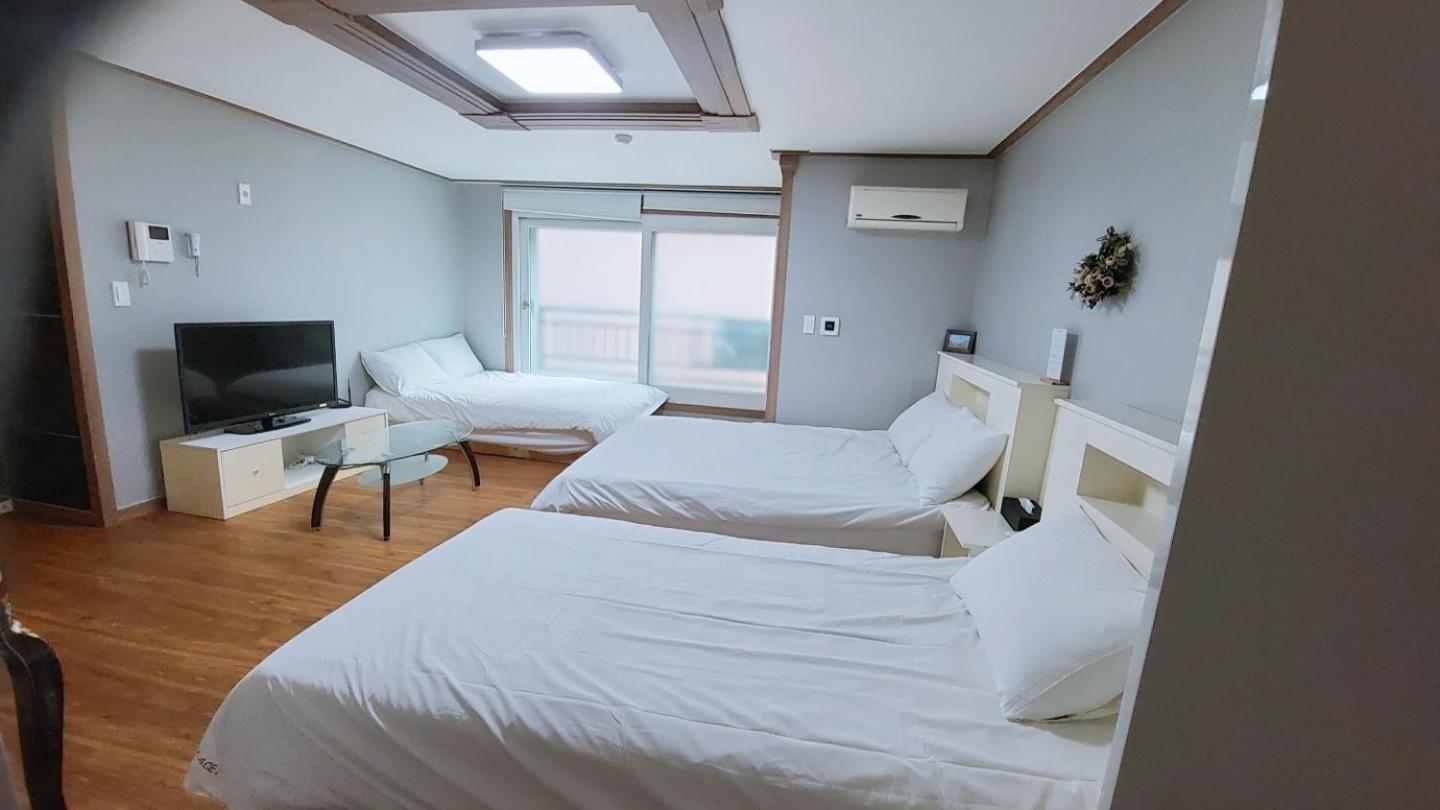 סאוגוויפו Hy Choi Hostel מראה חיצוני תמונה